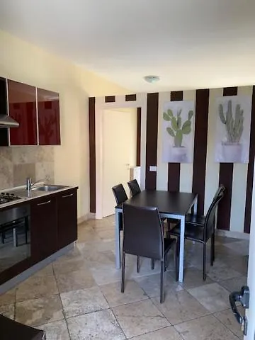 Farm stay Il Ghetto Farm Holiday Villa Soiano Del Lago Italy